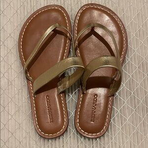 Bernardo Tan and Gold women Sandals